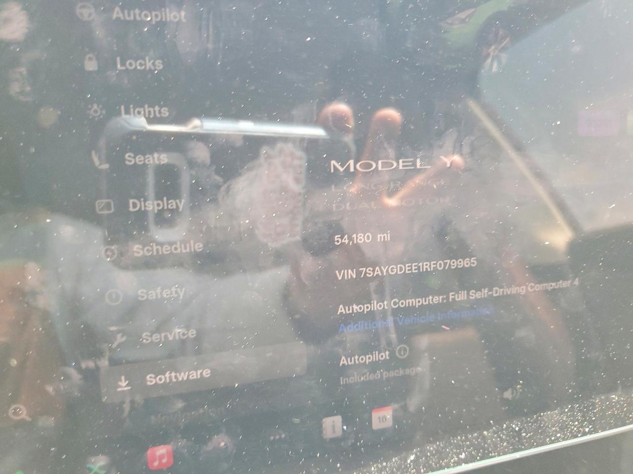 2024 TESLA MODEL Y