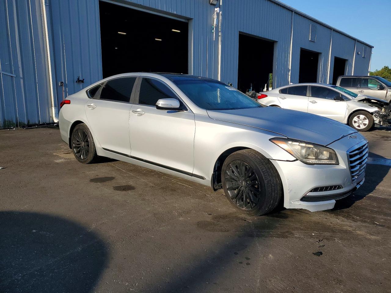 2015 HYUNDAI GENESIS