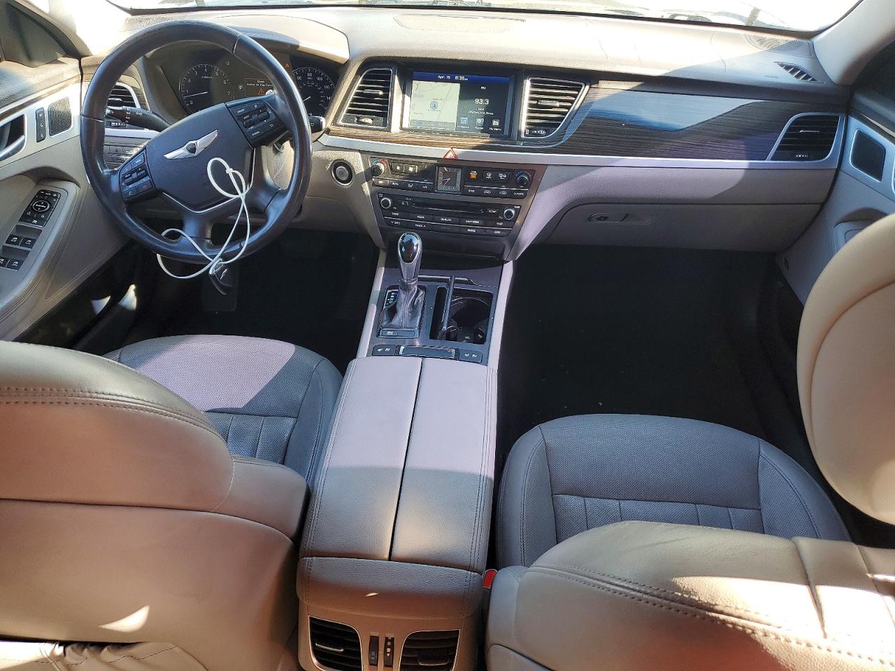 2015 HYUNDAI GENESIS