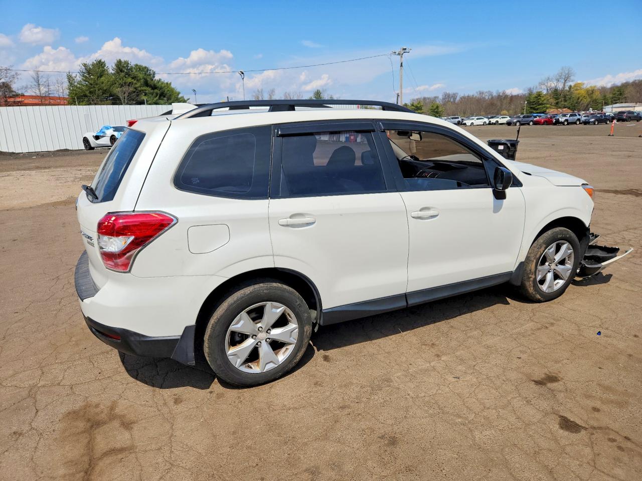 2016 SUBARU FORESTER