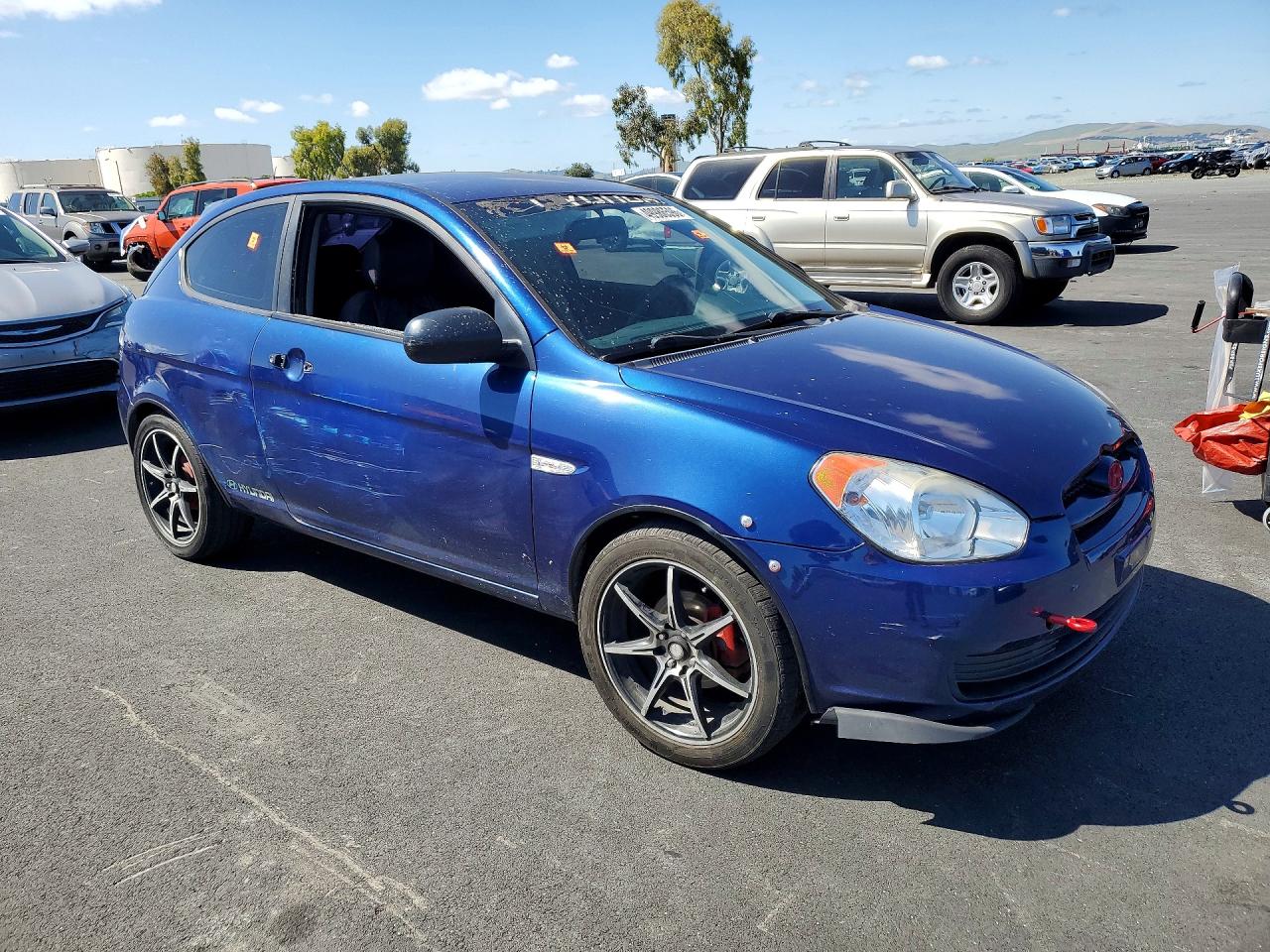 2011 HYUNDAI ACCENT
