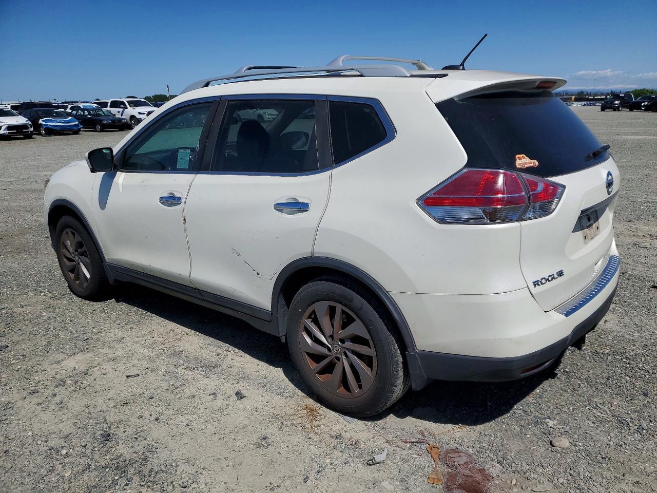 2016 NISSAN ROGUE