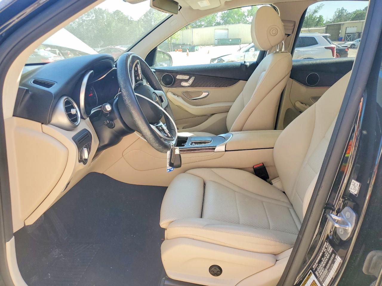 2020 MERCEDES-BENZ GLC-CLASS