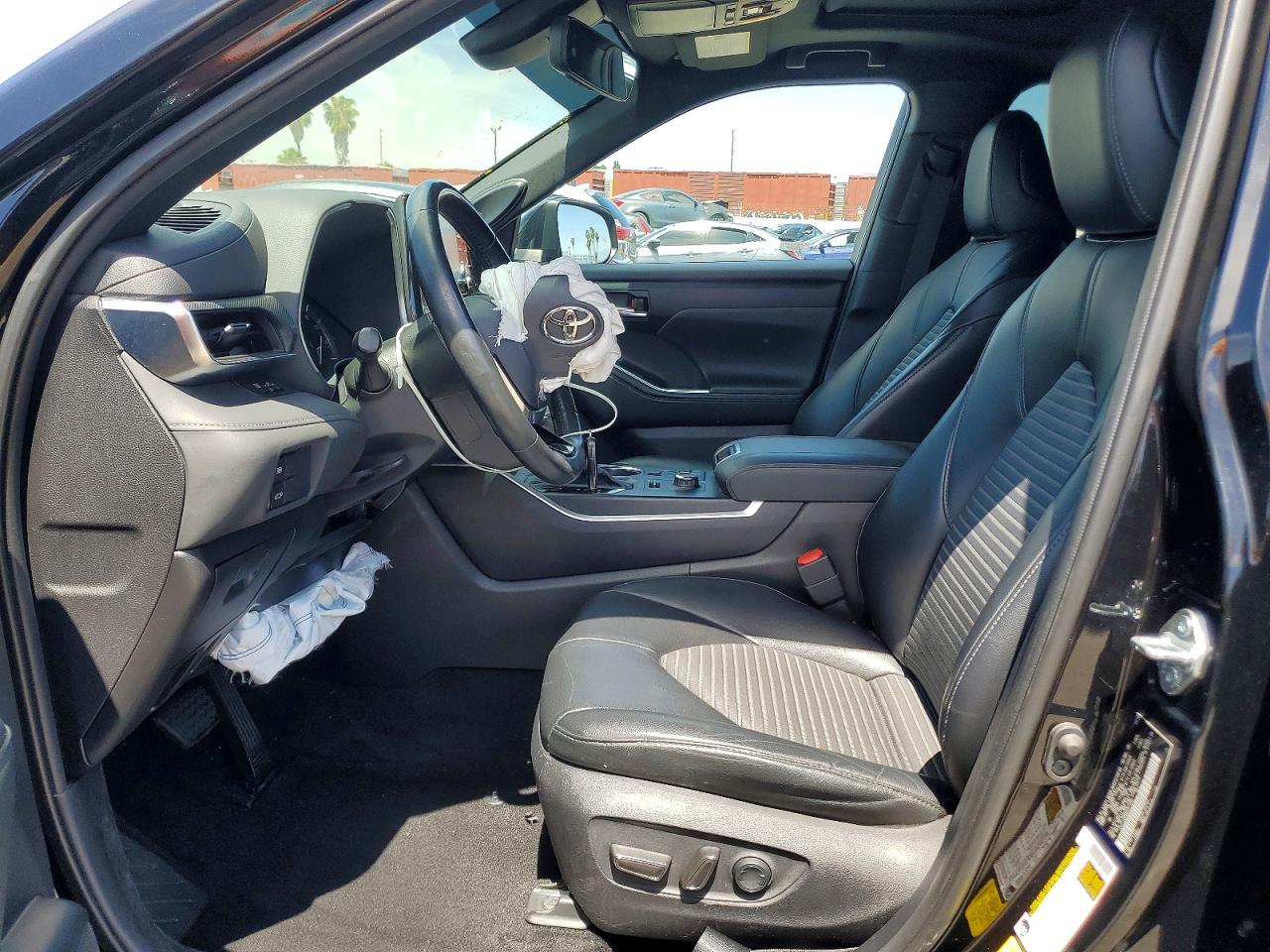2021 TOYOTA HIGHLANDER