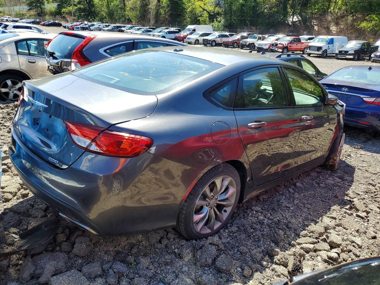 2015 CHRYSLER 200