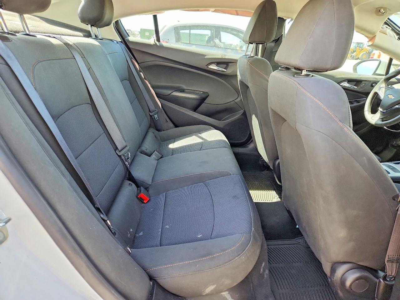 2018 CHEVROLET CRUZE