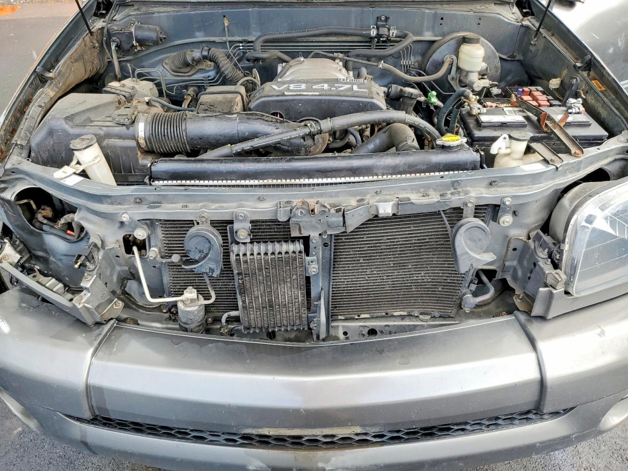 2004 TOYOTA TUNDRA