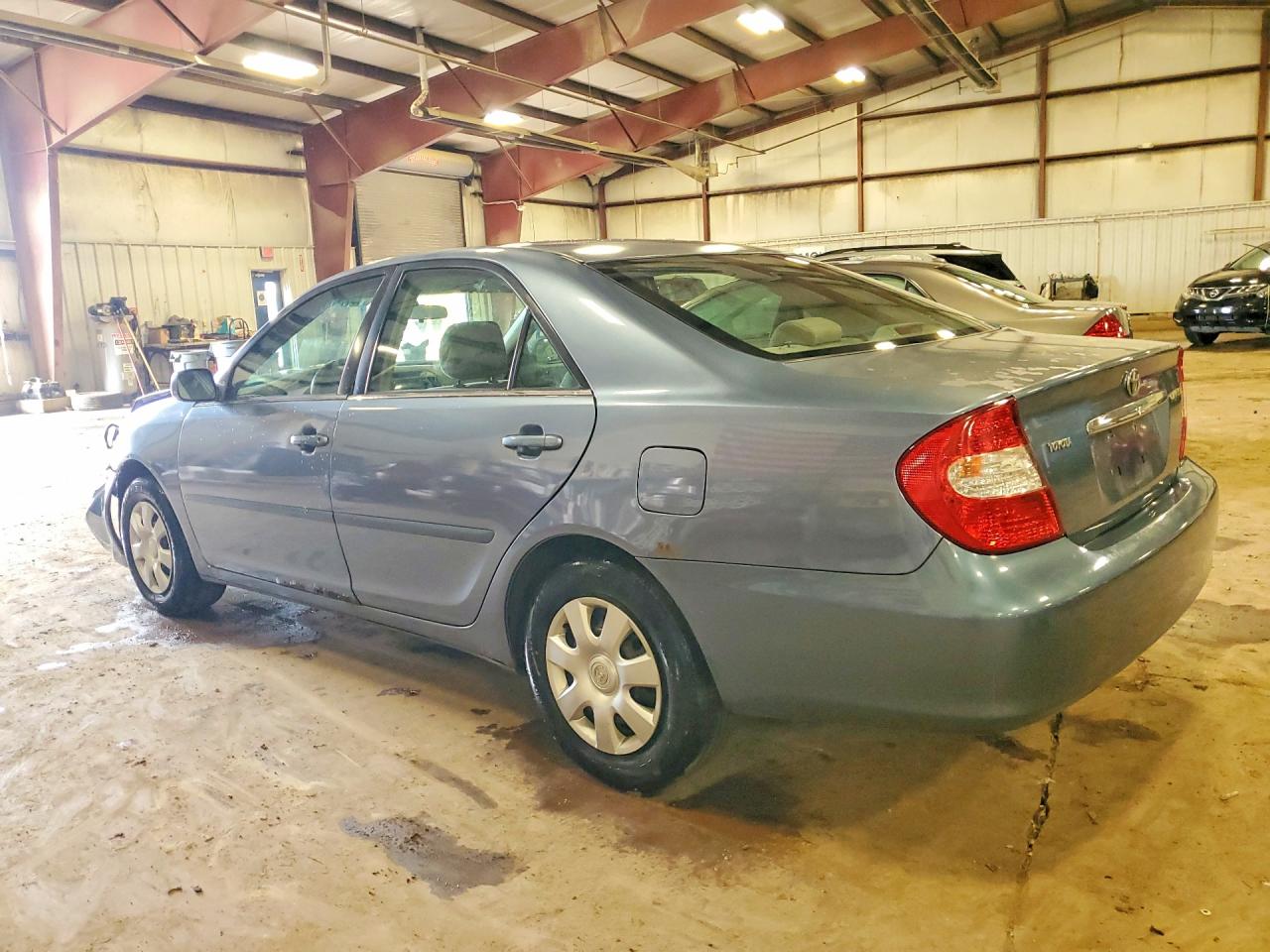 2004 TOYOTA CAMRY