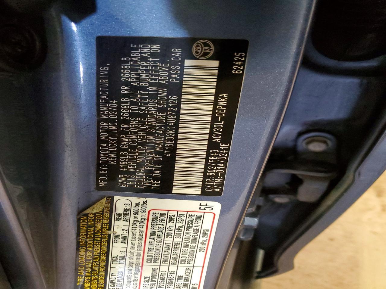 2004 TOYOTA CAMRY