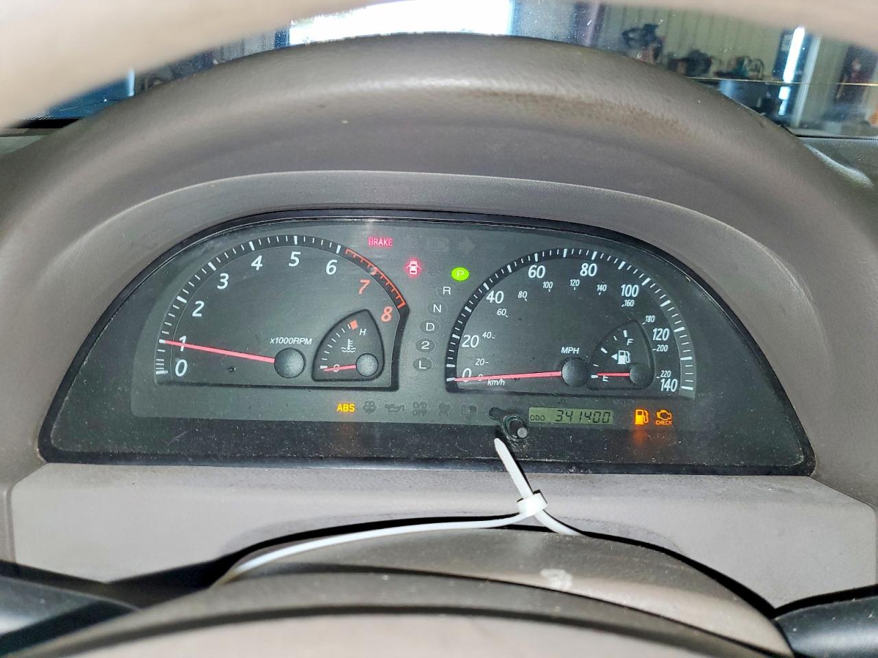 2004 TOYOTA CAMRY
