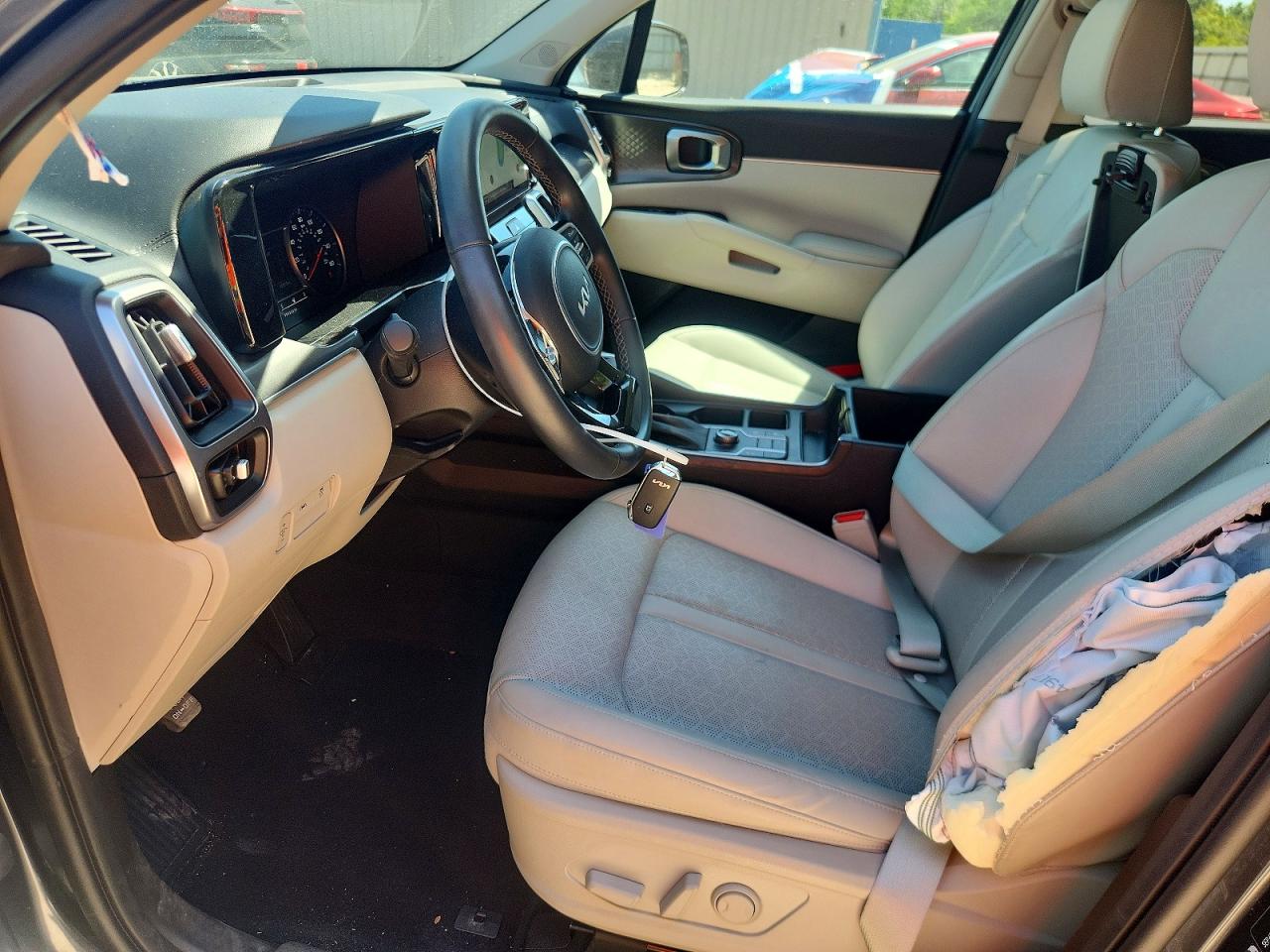 2023 KIA SORENTO
