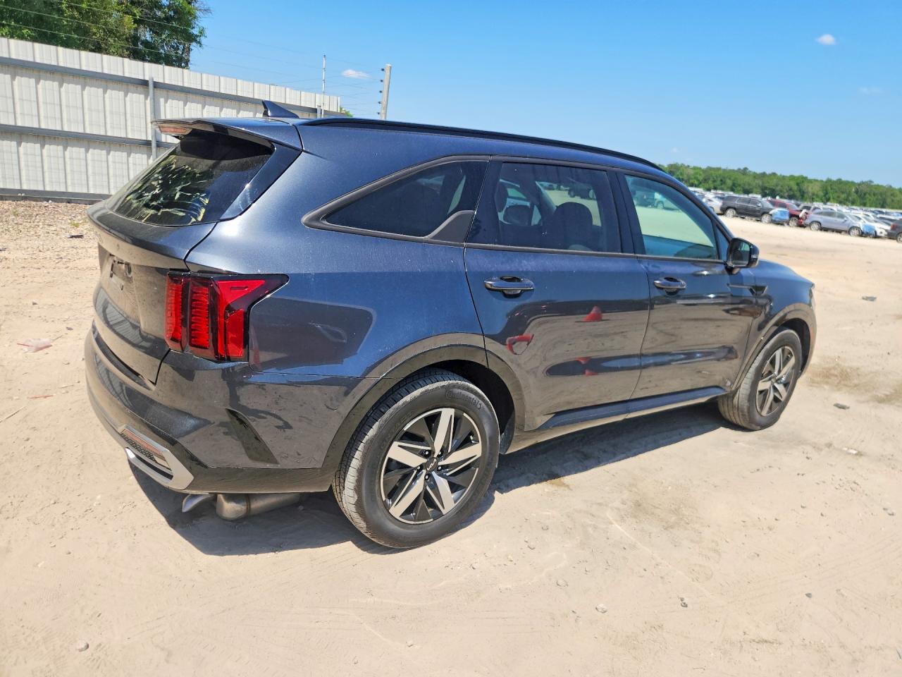 2023 KIA SORENTO