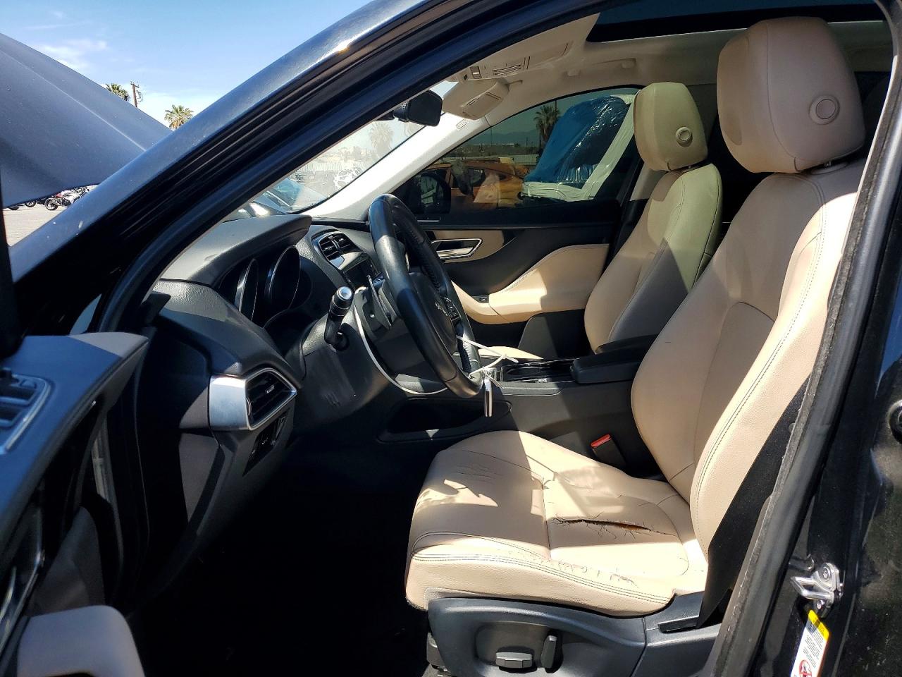 2017 JAGUAR F-PACE