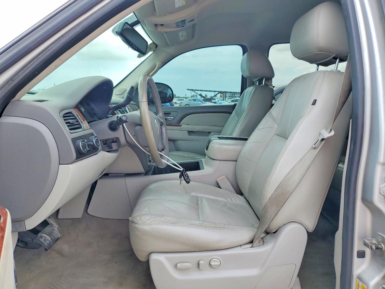 2011 GMC YUKON