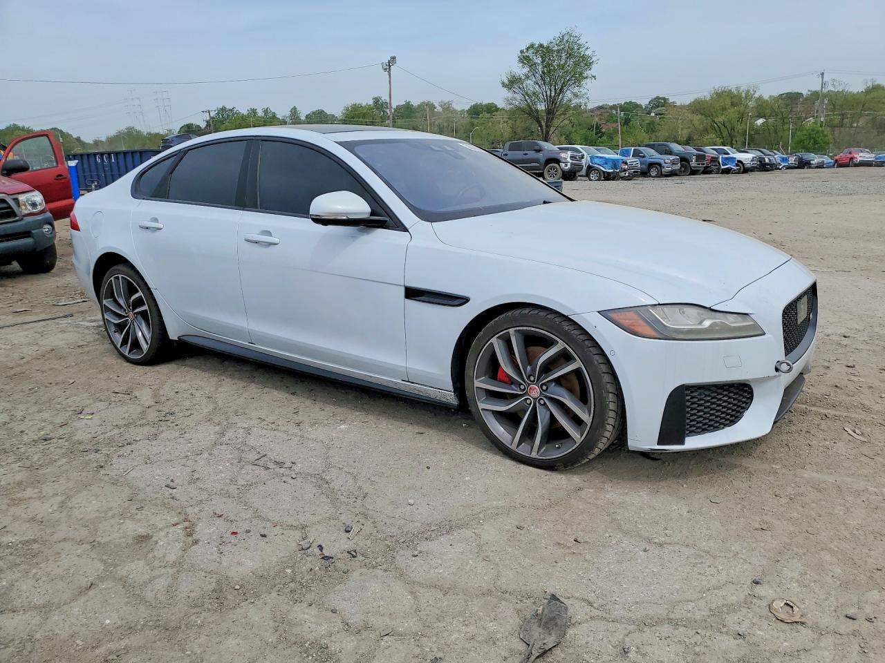 2016 JAGUAR XF