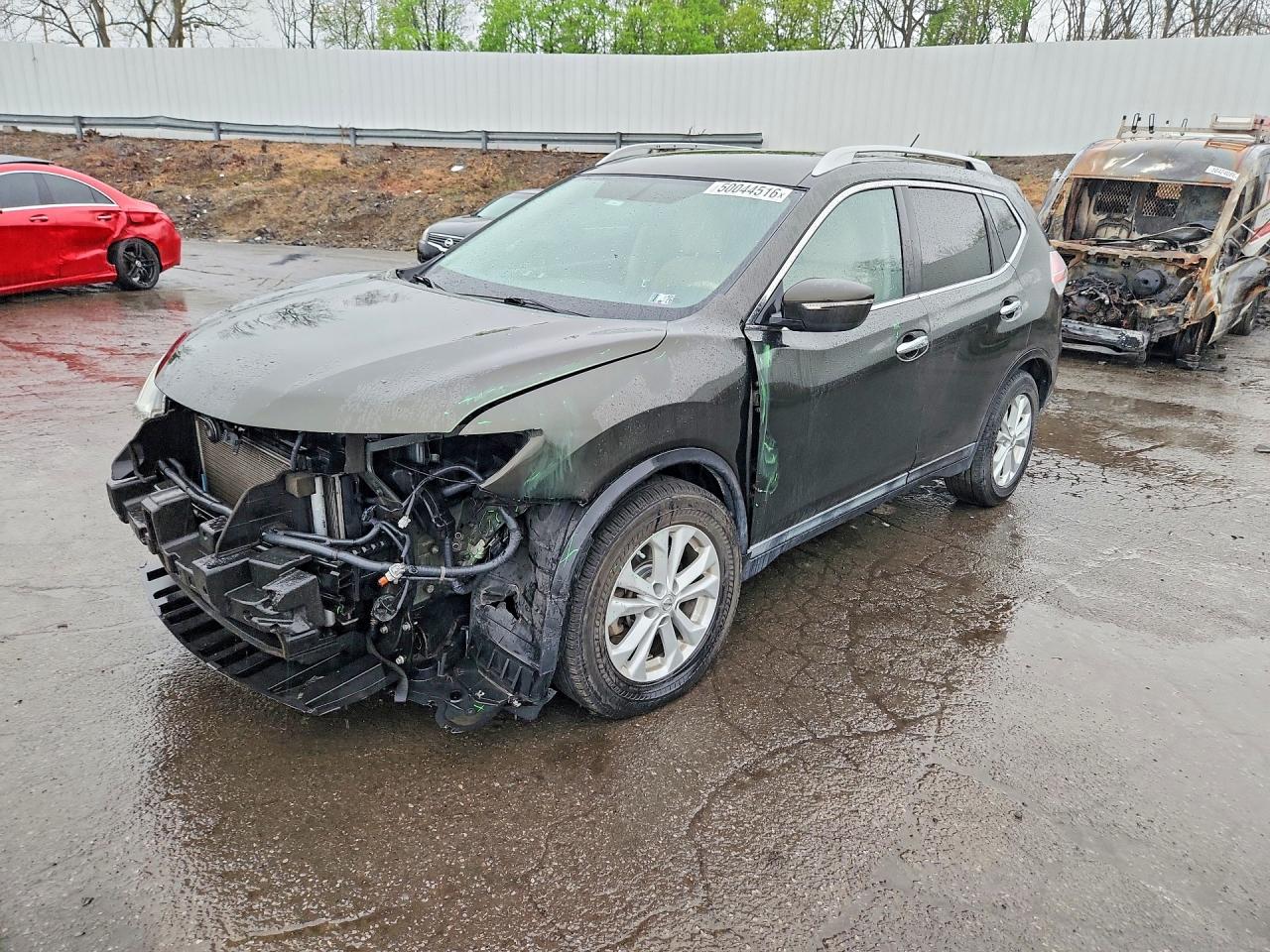 2014 NISSAN ROGUE