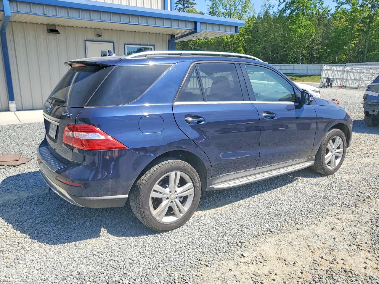 2015 MERCEDES-BENZ M-CLASS