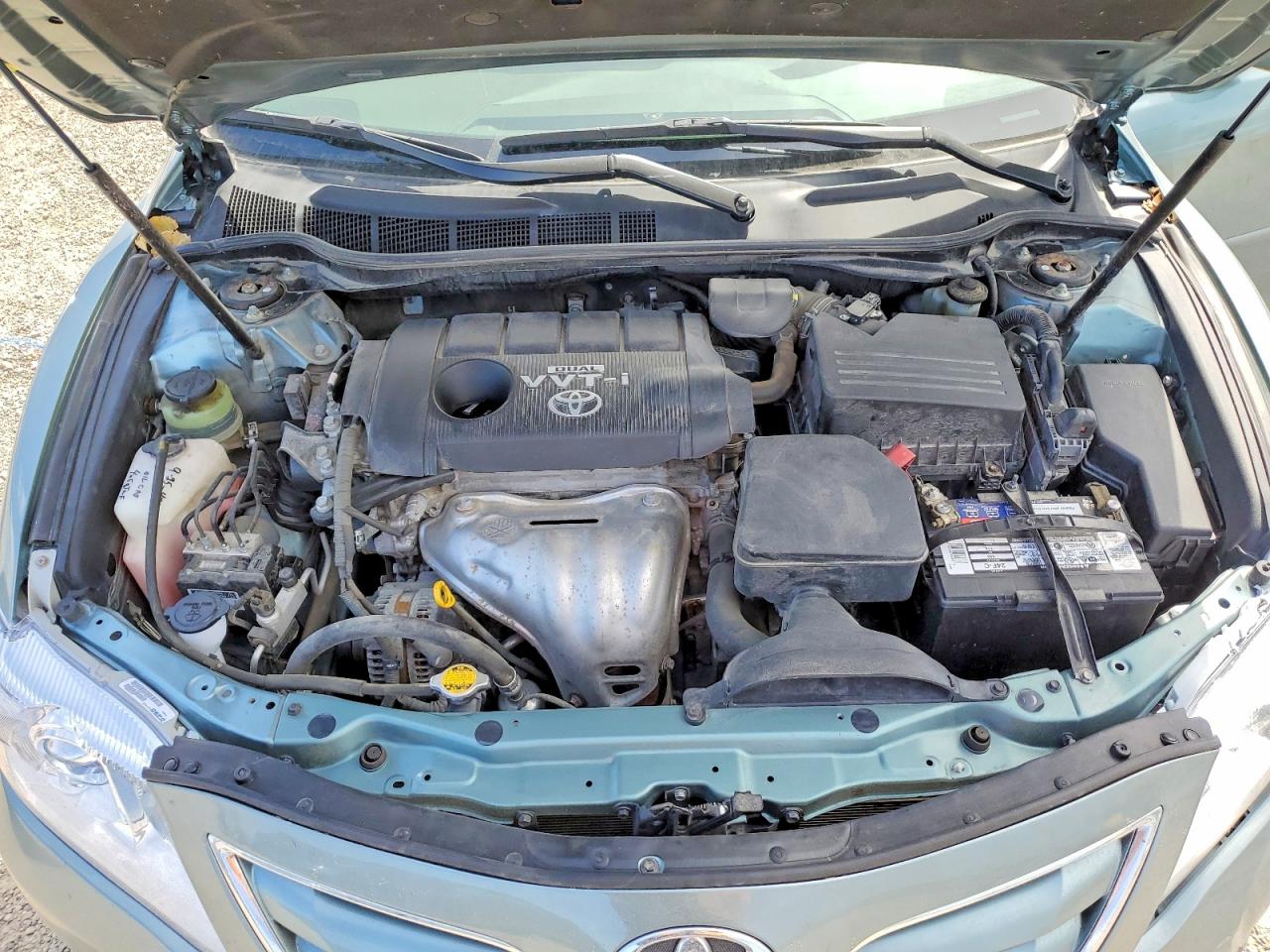 2010 TOYOTA CAMRY