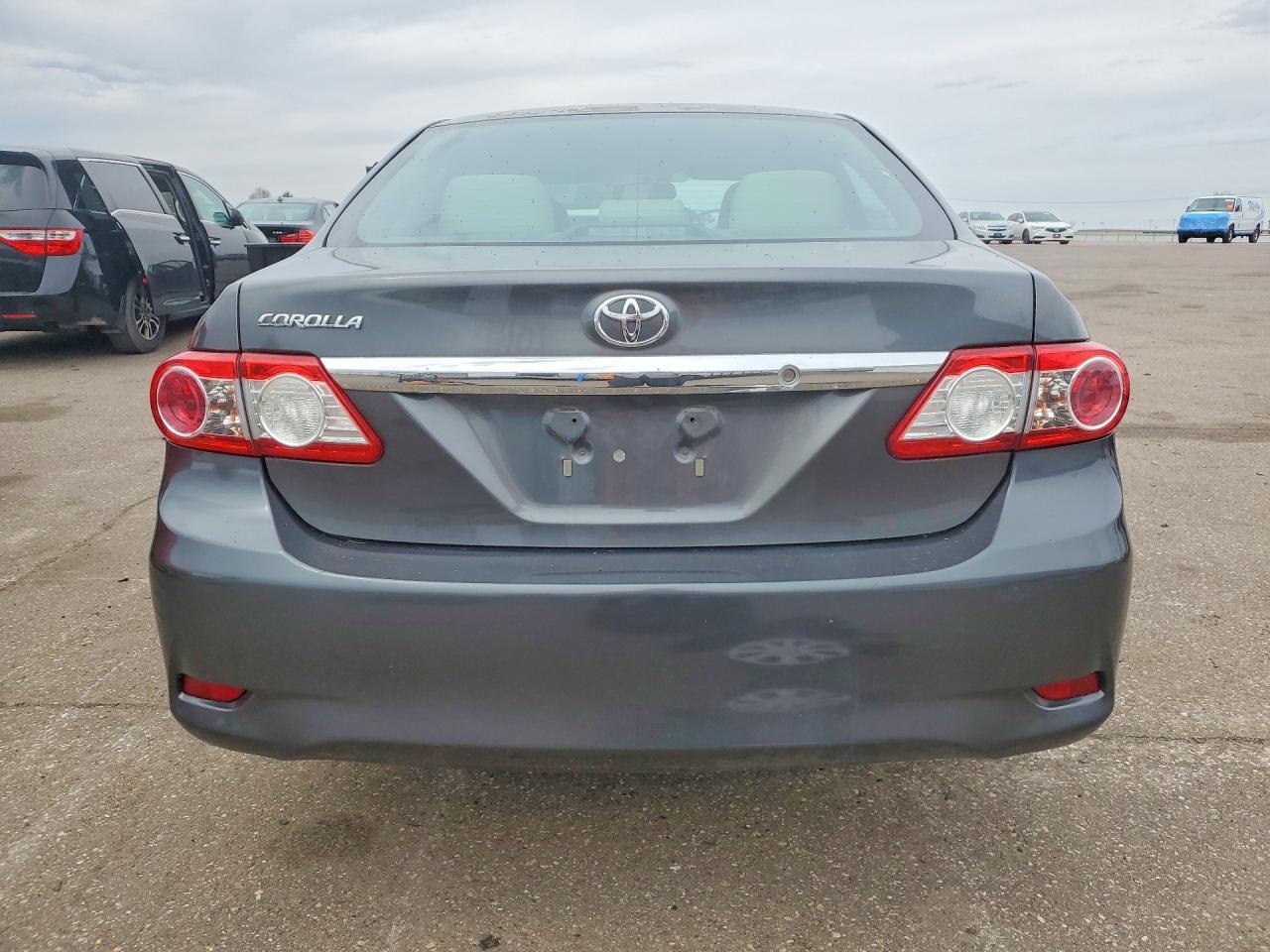 2011 TOYOTA COROLLA
