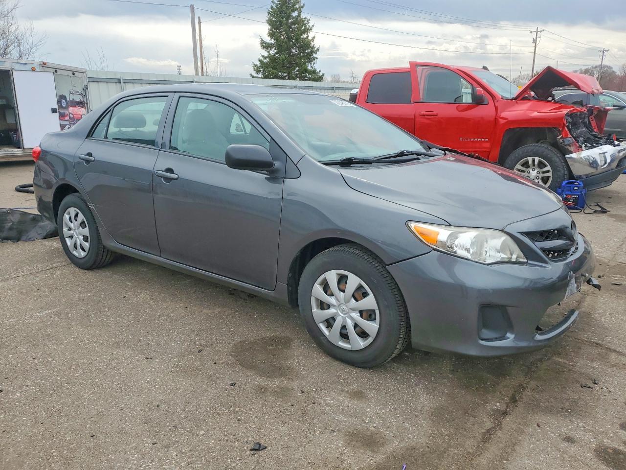2011 TOYOTA COROLLA