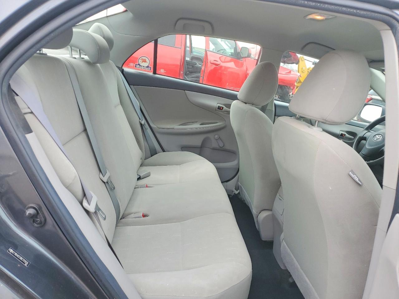 2011 TOYOTA COROLLA