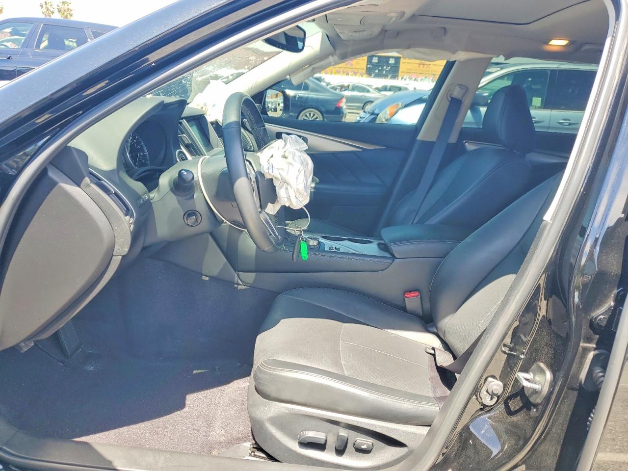 2022 INFINITI Q50