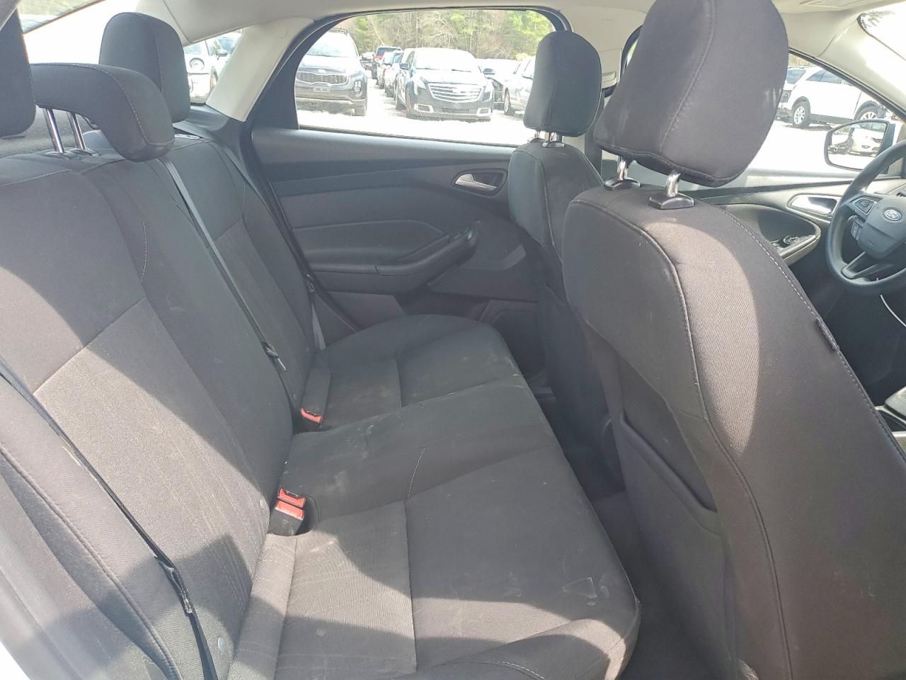 2016 FORD FOCUS