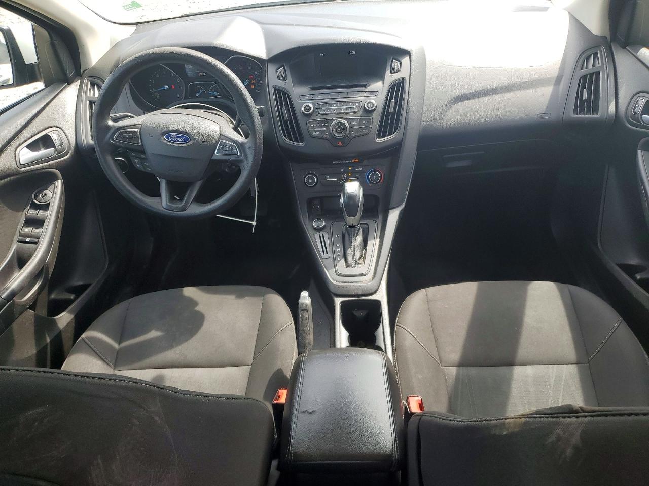 2016 FORD FOCUS