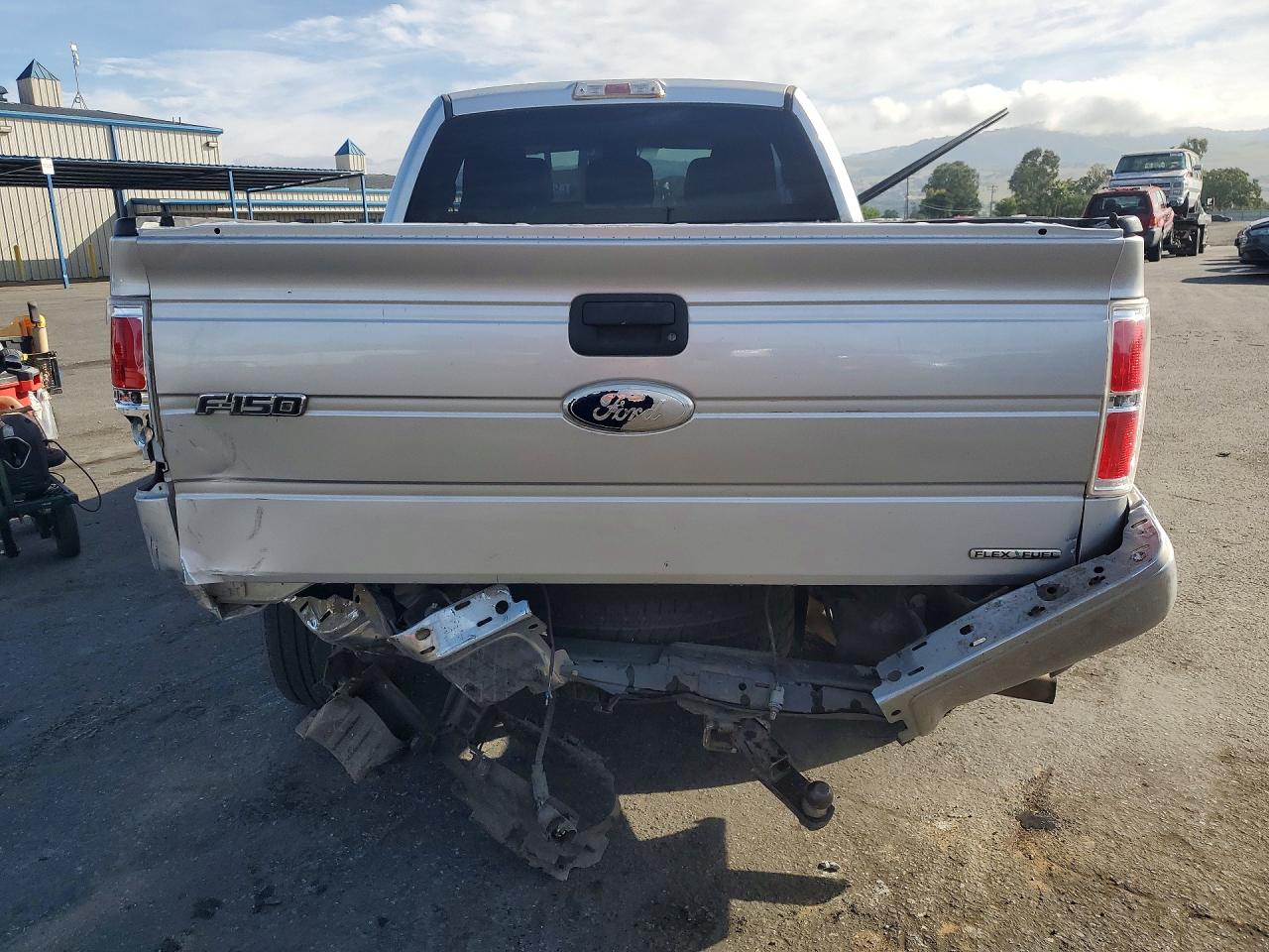 2011 FORD F150
