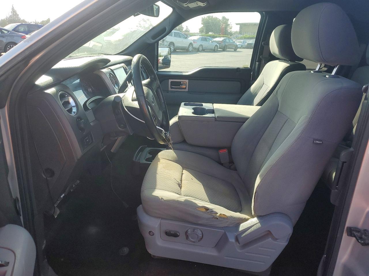 2011 FORD F150