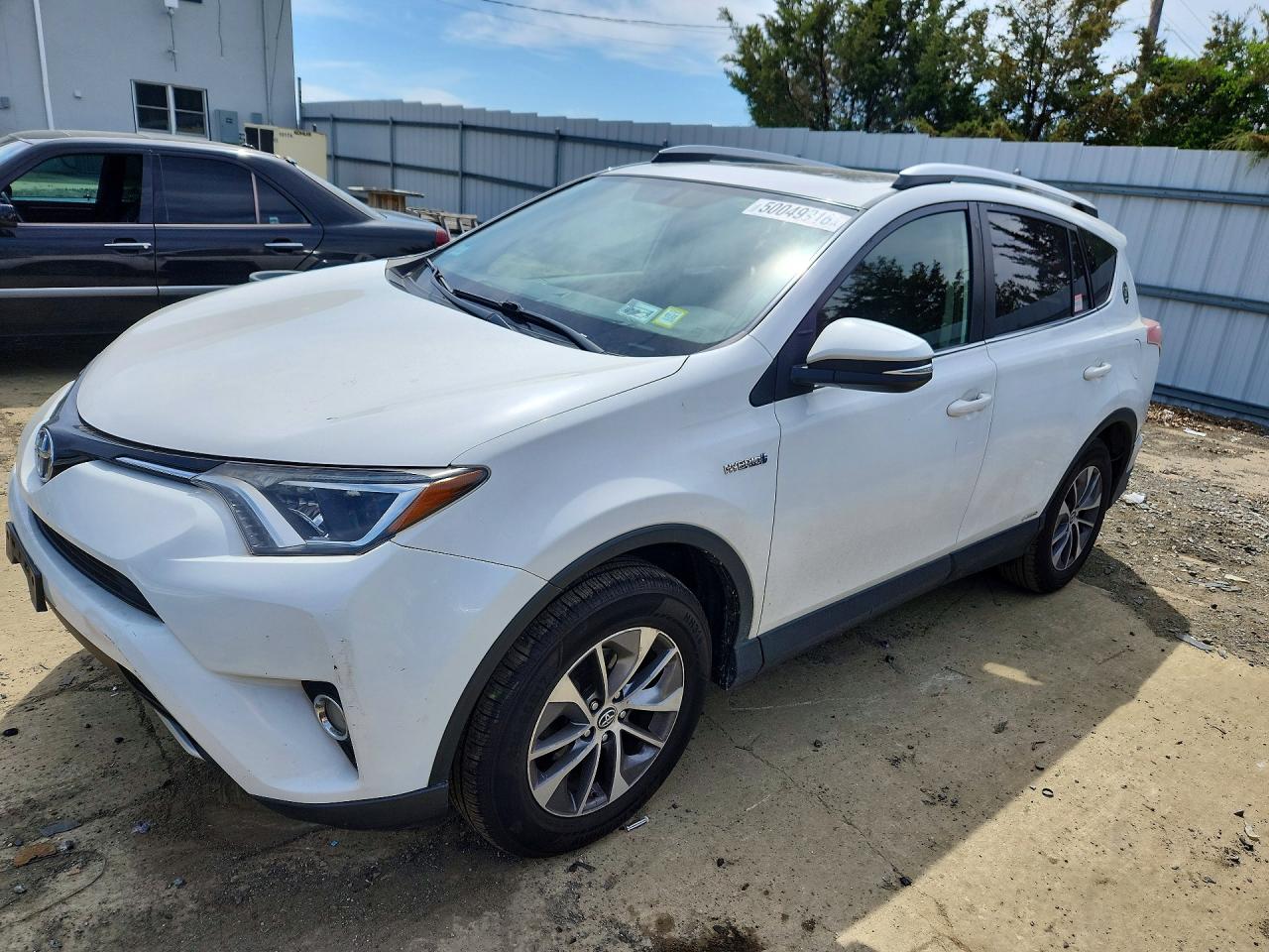 2016 TOYOTA RAV4