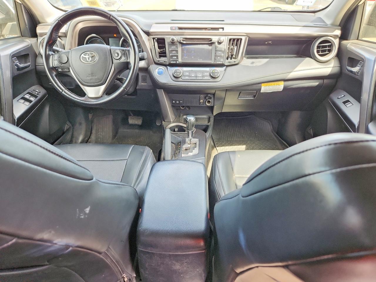 2016 TOYOTA RAV4
