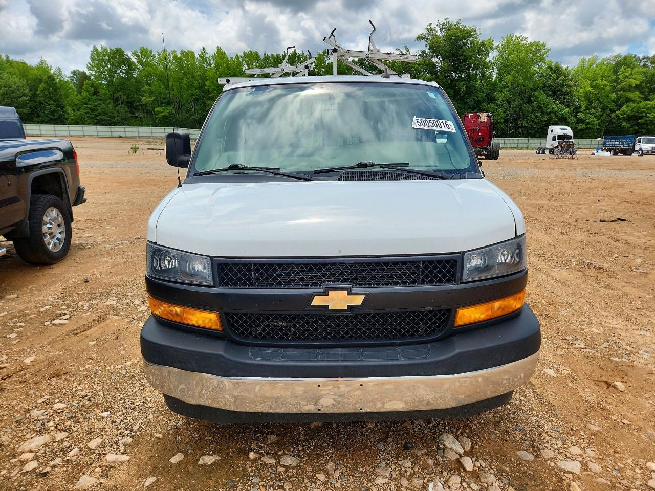 2022 CHEVROLET EXPRESS