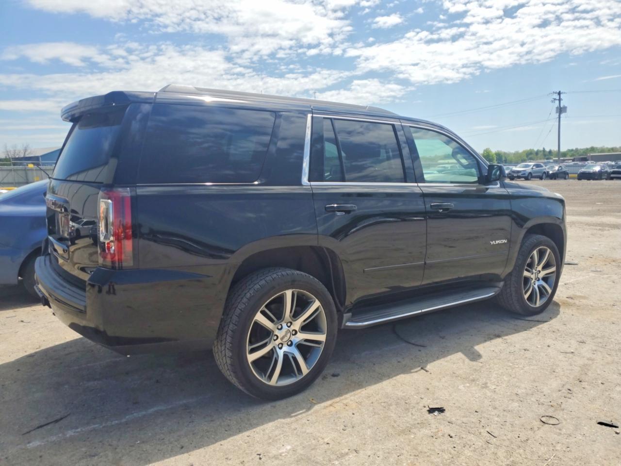 2015 GMC YUKON