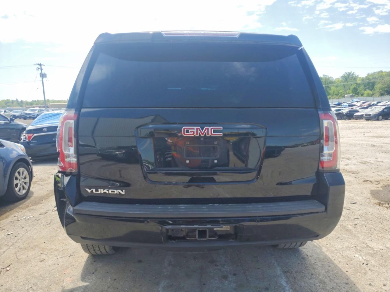 2015 GMC YUKON