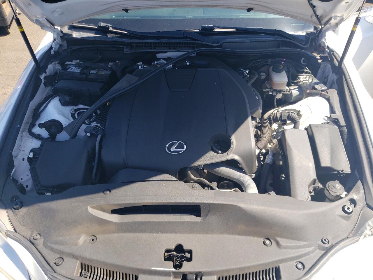 2015 LEXUS IS