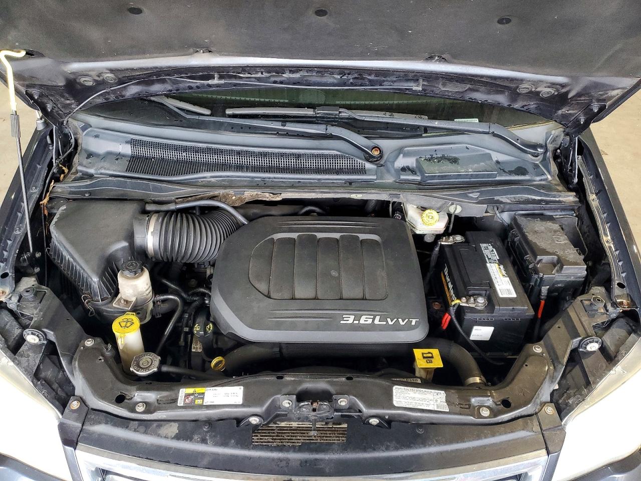 2013 CHRYSLER MINIVAN