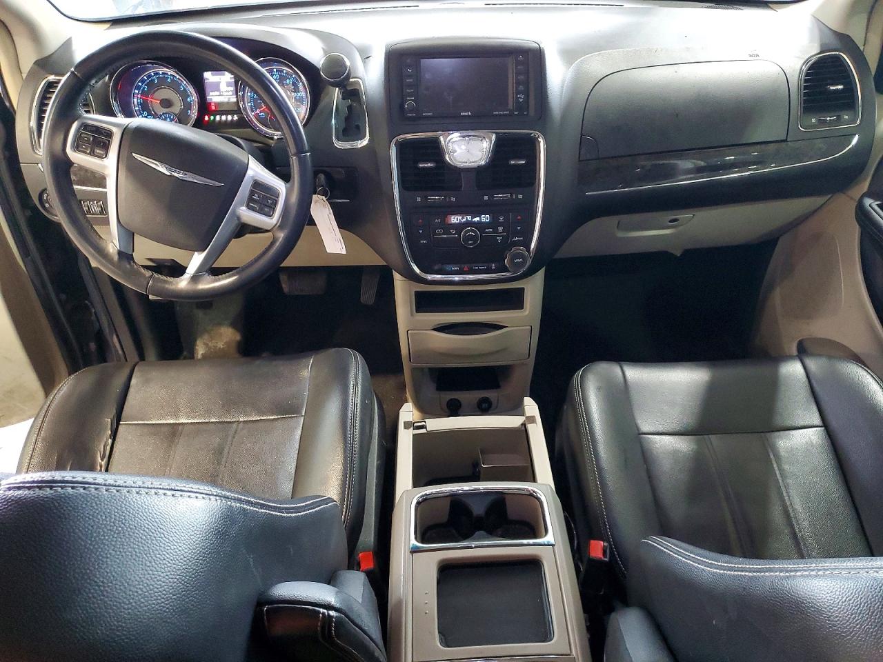 2013 CHRYSLER MINIVAN