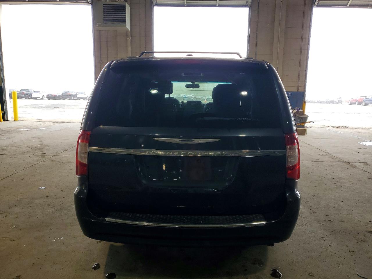 2013 CHRYSLER MINIVAN