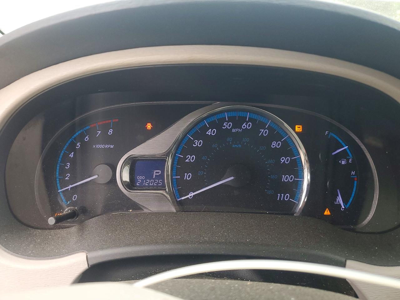 2014 TOYOTA SIENNA