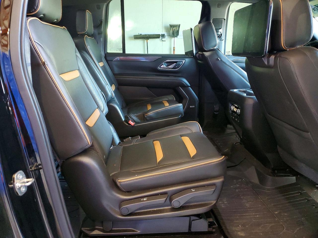 2021 GMC YUKON