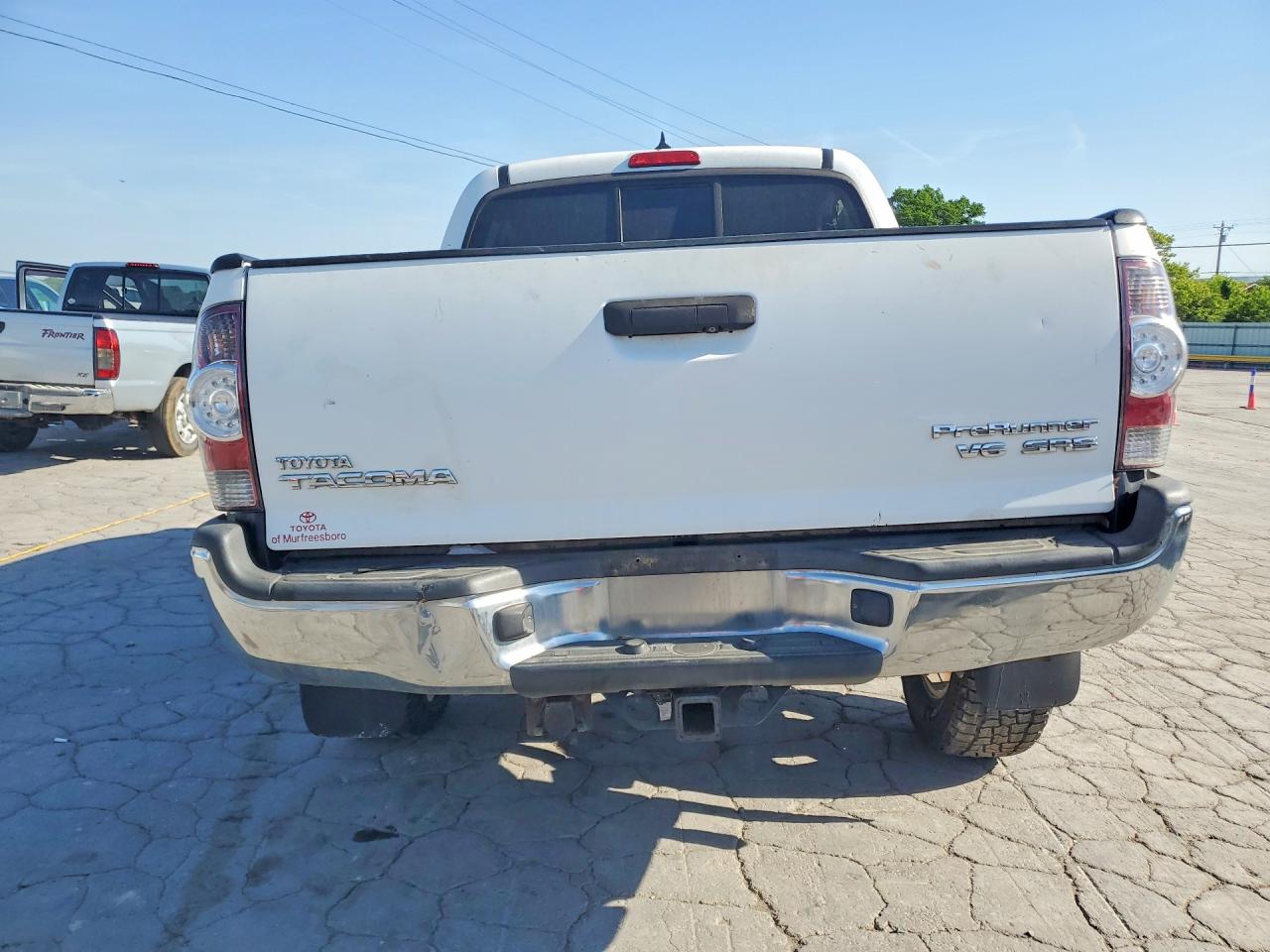 2015 TOYOTA TACOMA