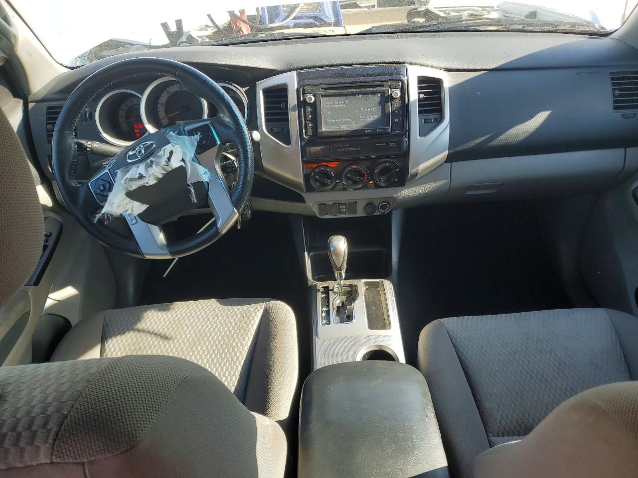 2015 TOYOTA TACOMA