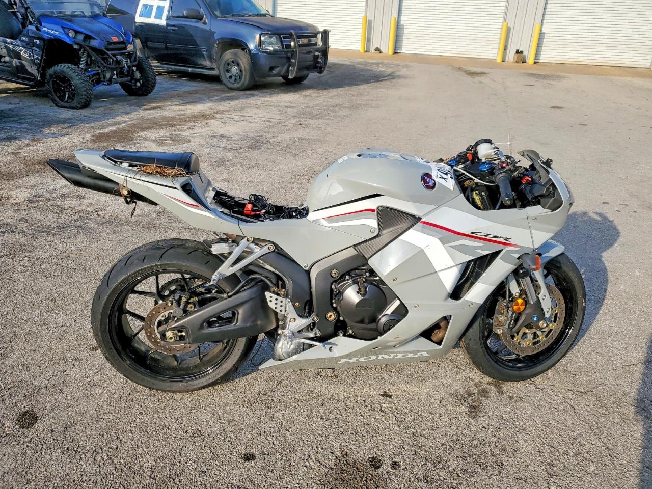 2026 HONDA CBR CYCLE