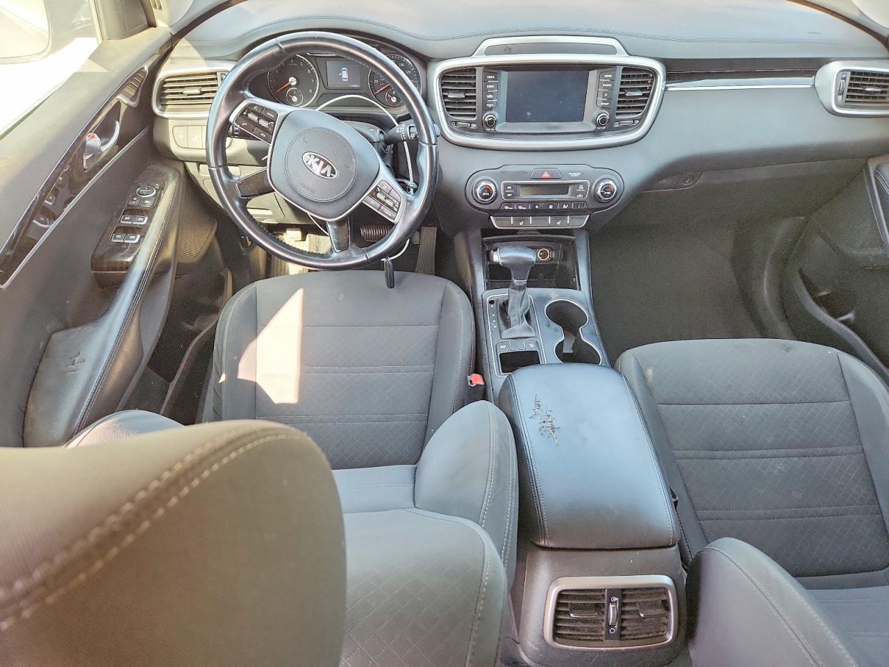 2019 KIA SORENTO