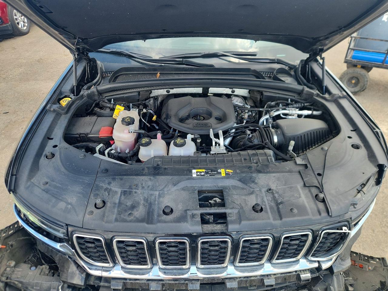 2023 JEEP CHEROKEE