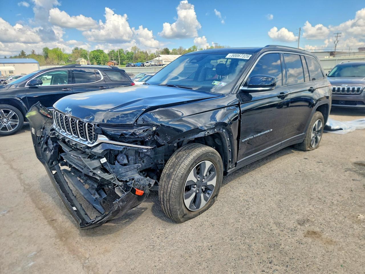 2023 JEEP CHEROKEE