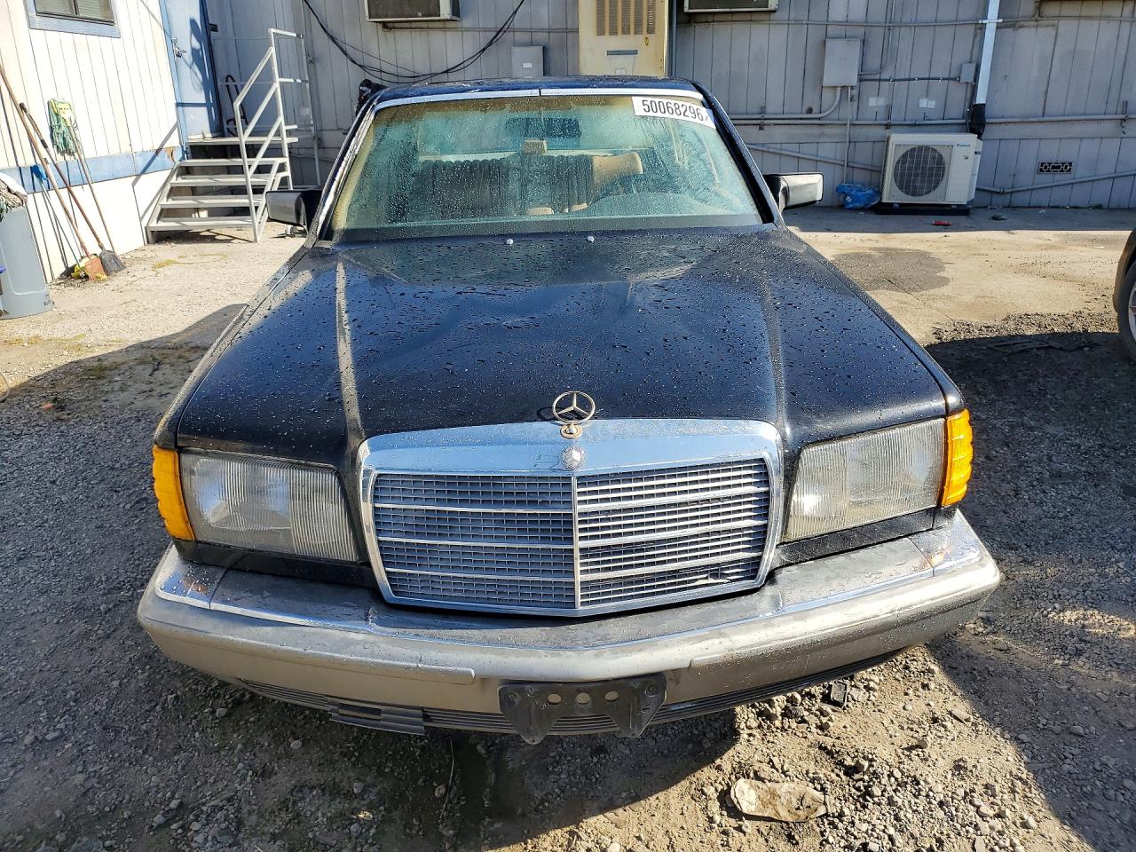 1985 MERCEDES-BENZ 380-CLASS