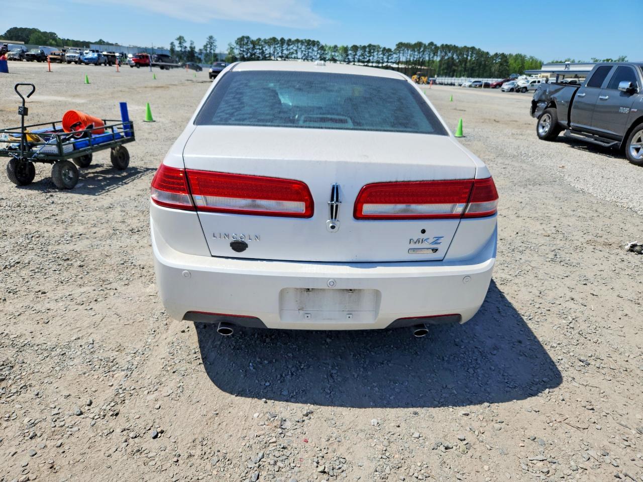 2012 LINCOLN MKZ