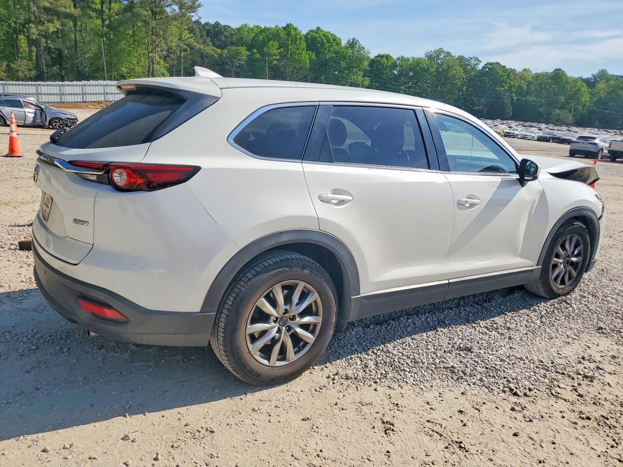 2016 MAZDA CX-9